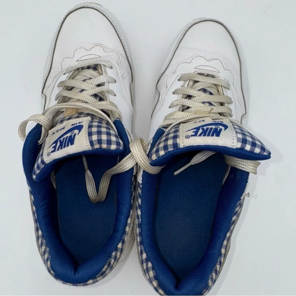 NIKE AIR MAX 1 QS AV6238 100 Size 7Y